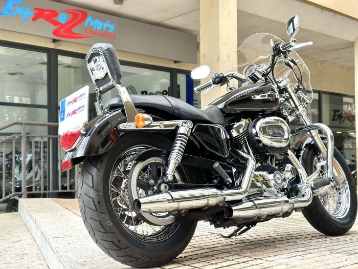 HARLEY DAVIDSON Sportster XL 1200C