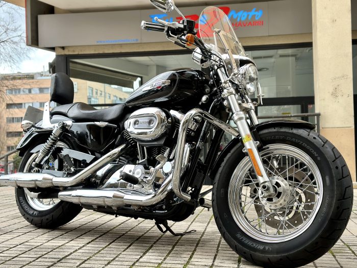 HARLEY DAVIDSON Sportster XL 1200C